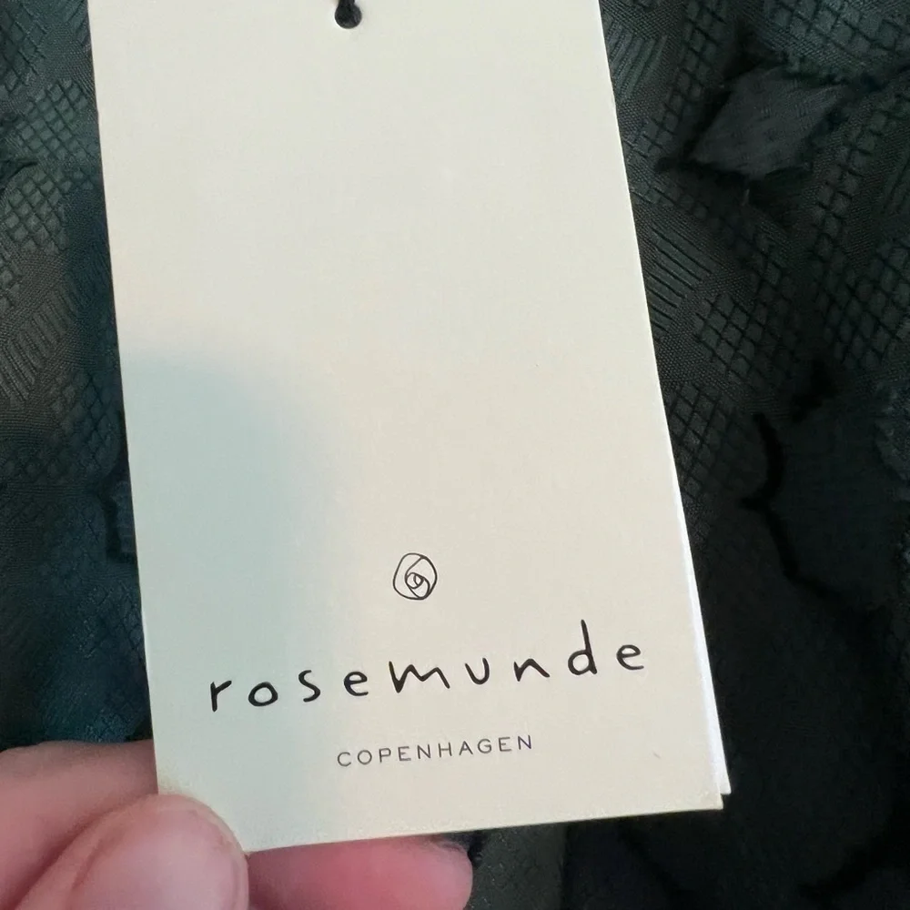 Rosemunde nwt line